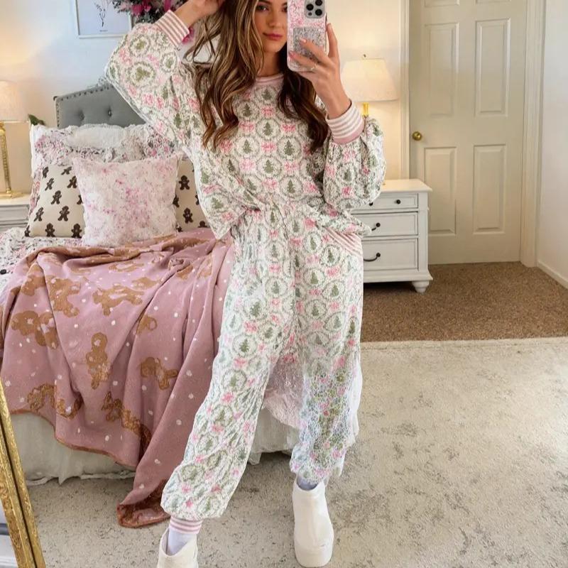 AUBREY™ - Conjunto de Ropa de Casa con Estampado de Lazo Navideño