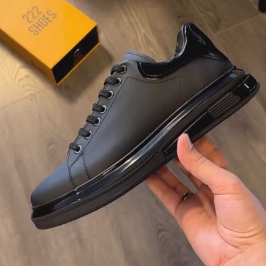 Logan – Sneaker de Cuero Chic y Sofisticado