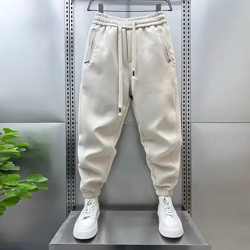 Gabriel – Pantalones Deportivos de Terciopelo para Estilo y Confort