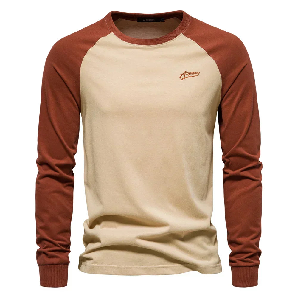 Camiseta de manga larga con mangas raglán