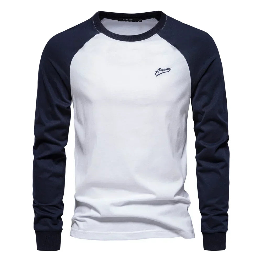 Camiseta de manga larga con mangas raglán
