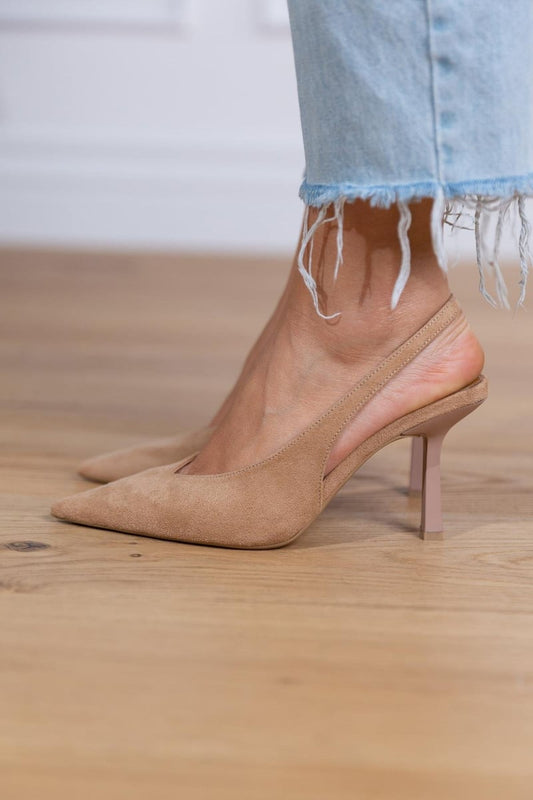 Décolleté estilo slingback